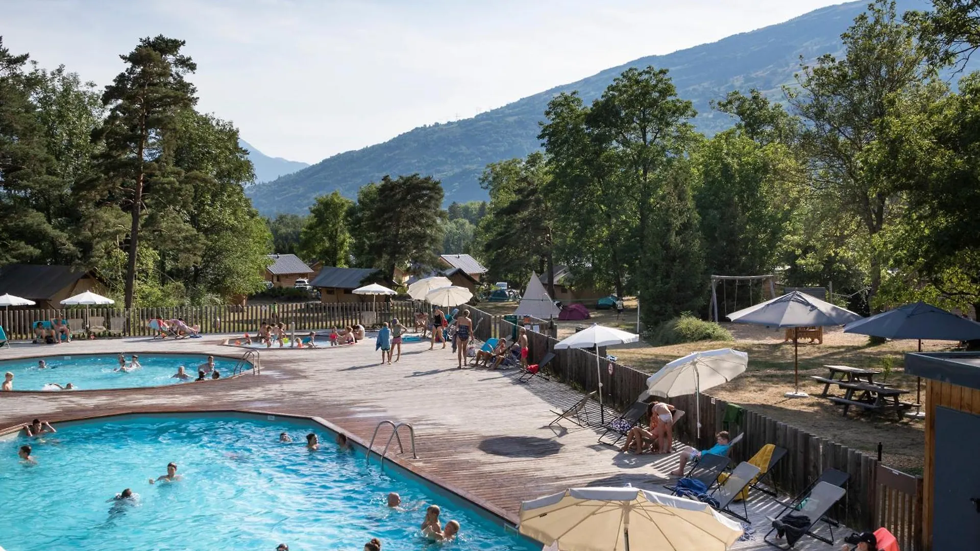 *** Campsite Huttopia Bourg St Maurice France